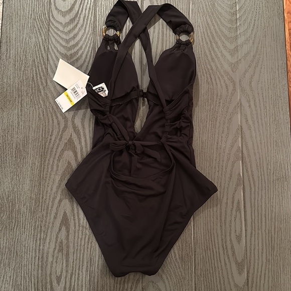 Becca One Piece Swimsuit- Brand New 🌴🏖🌴🌴🌴 - Picture 8 of 11